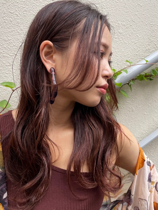 小顔サイドバング×ピンクブラウン